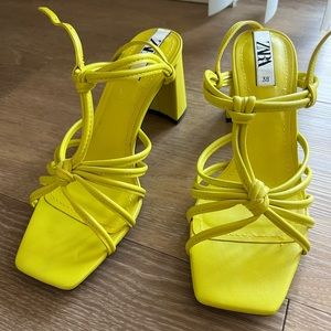Zara Yellow Strappy Heels size 38 - NEVER WORN